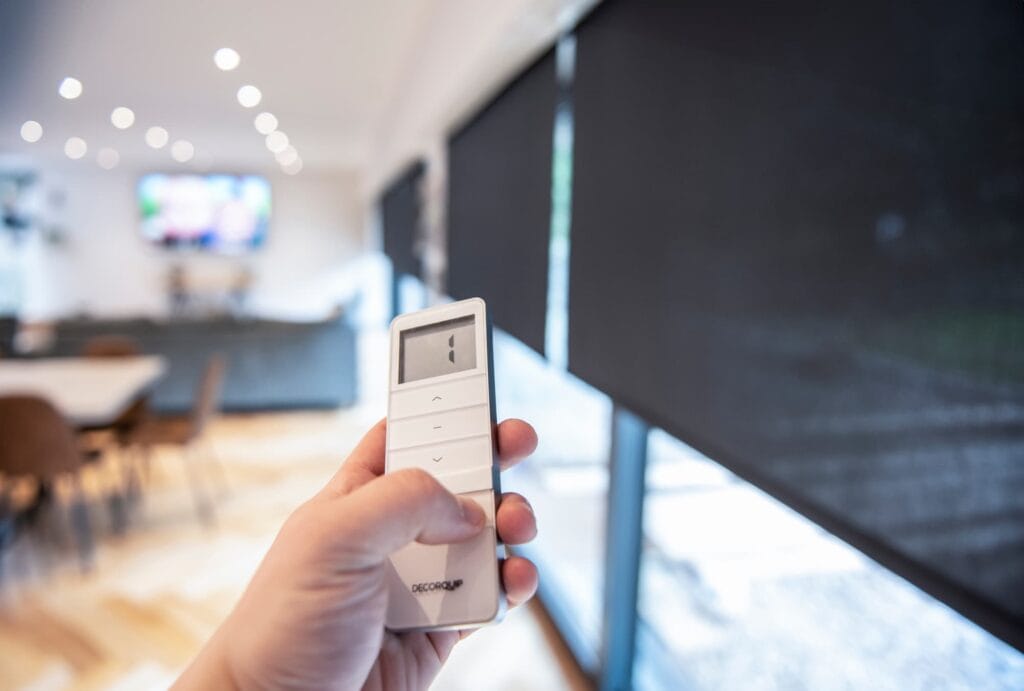 remote controlled blinds